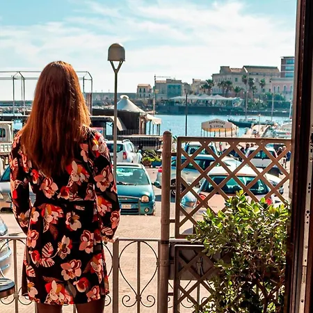 Lakkios Charming And 住宿加早餐酒店 锡拉库扎