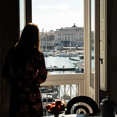 Lakkios Charming And 住宿加早餐酒店 4*