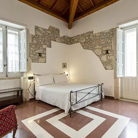 住宿加早餐酒店 Lakkios Charming And