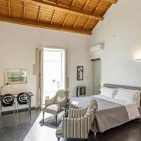 Lakkios Charming And 4* 锡拉库扎