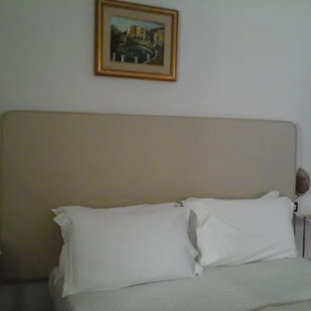 Lakkios Charming And 4* 锡拉库扎