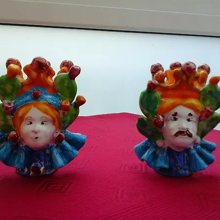 Lakkios Charming And Bed & Breakfast 4*