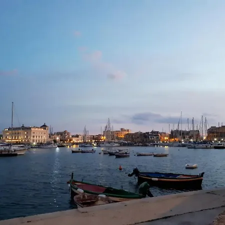 住宿加早餐酒店 Lakkios Charming And 锡拉库扎
