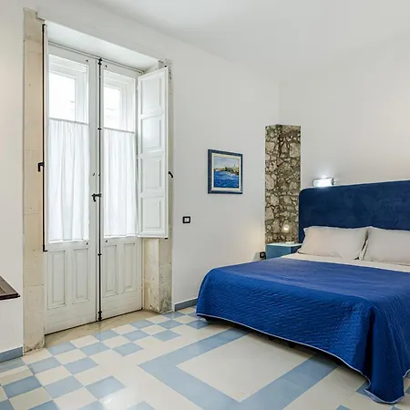 Lakkios Charming And Bed & Breakfast