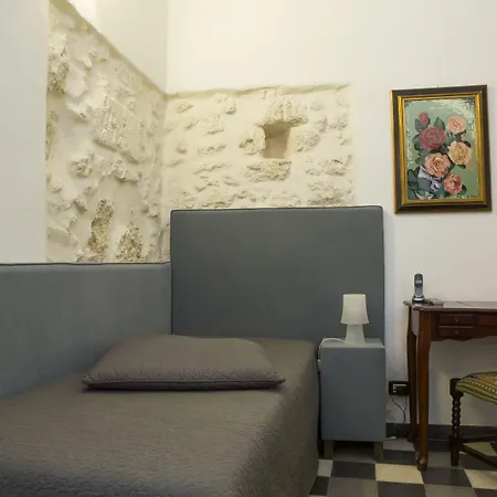 Lakkios Charming And Bed & Breakfast 4*